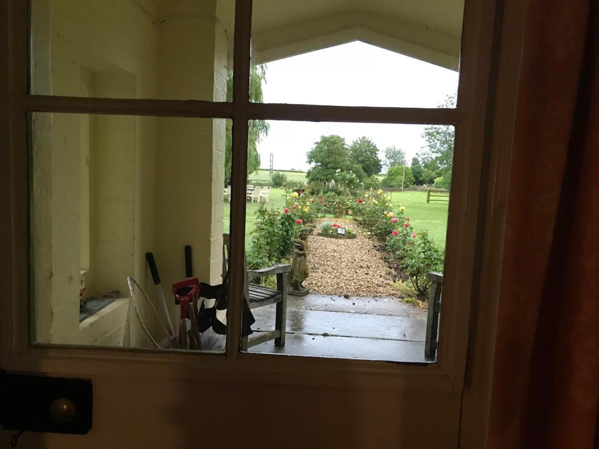 The Manor Farm Alderton Villa Chippenham  Exteriör bild